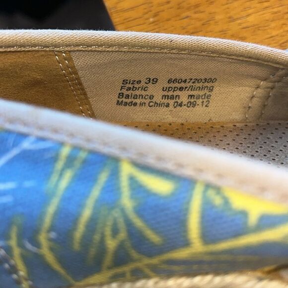 EXCELLENT CONDITION DANSKO VICTORIA TAHITI FLORAL CANVAS CLOG EURO 39/SIZE 9 - Picture 5 of 12